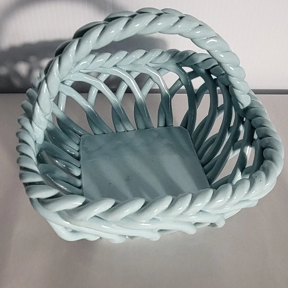 Grace Pantry Hand Woven Ceramic Basket Blue Pastel‎ Decorative Trinket Candy